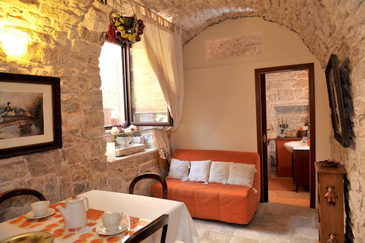 Corte Sagarriga Visconti Giovinazzo Extérieur photo